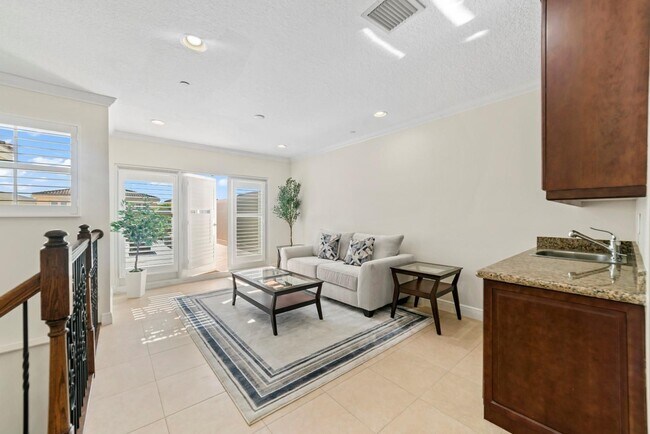 Building Photo - 1849 NE 26th Ave