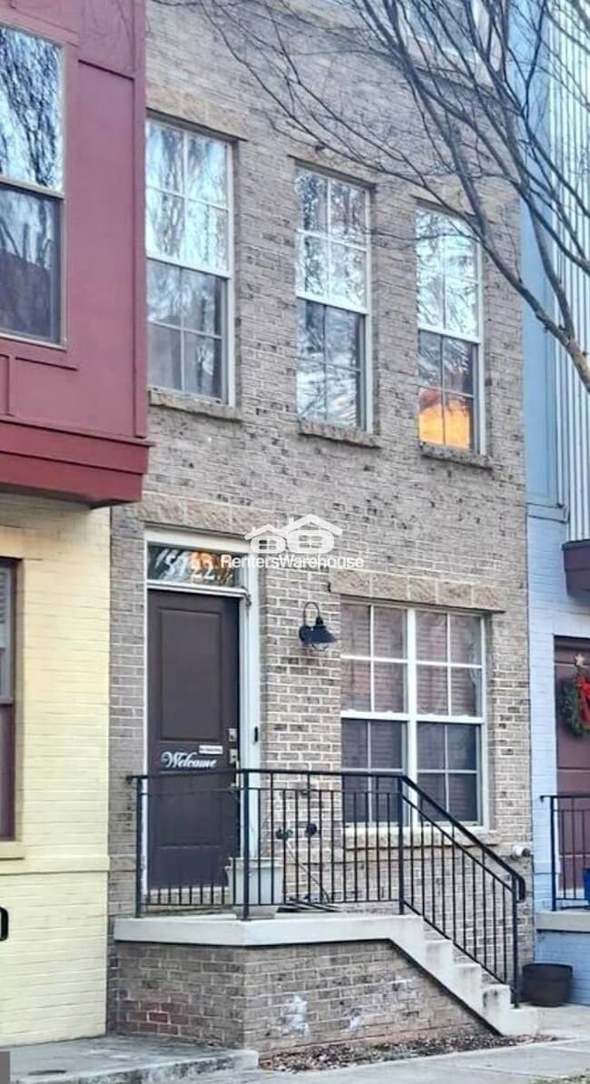 Primary Photo - 5722 45th Ave
