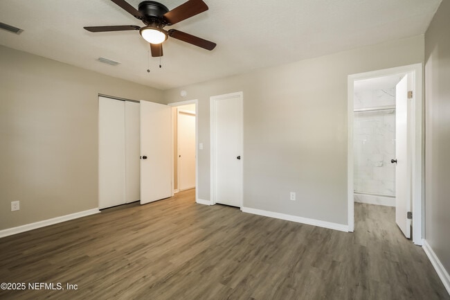 Building Photo - 6349 Faulkner Dr