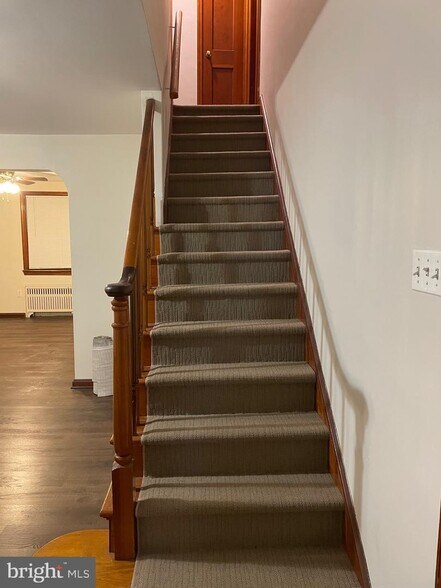 Stairs - 420 Washington Ave