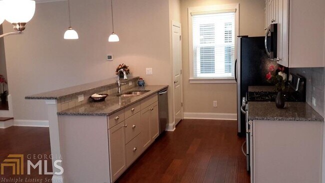 Building Photo - 2339 Village Grove Dr NW