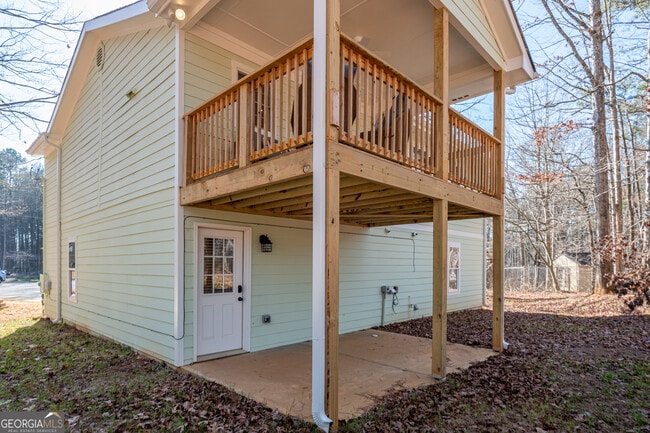 Building Photo - 27 W Ridge Dr SE