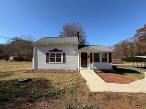 Building Photo - 4230 Hampton Rd