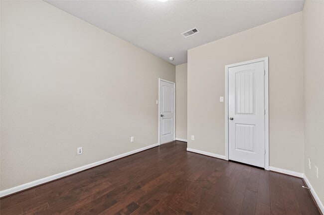 Building Photo - 6143 Norwood Meadows Ln