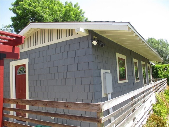 Building Photo - 1774 Fiske Ave