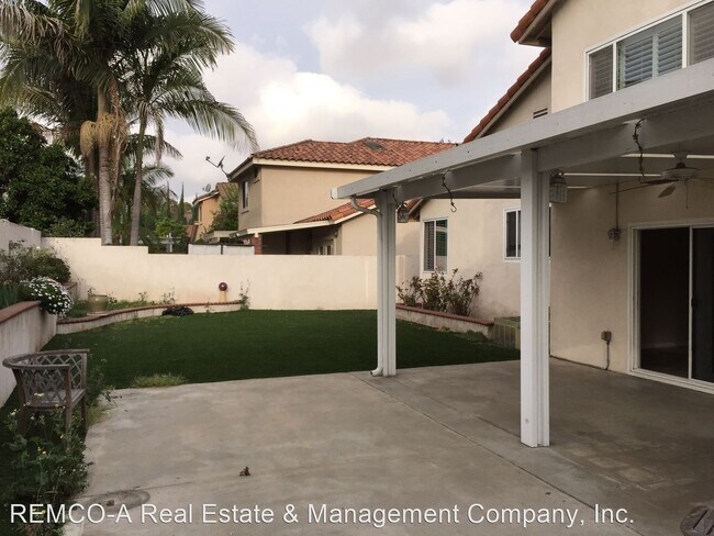 Building Photo - 4 br, 2.5 bath House - 11102 Bermuda Street