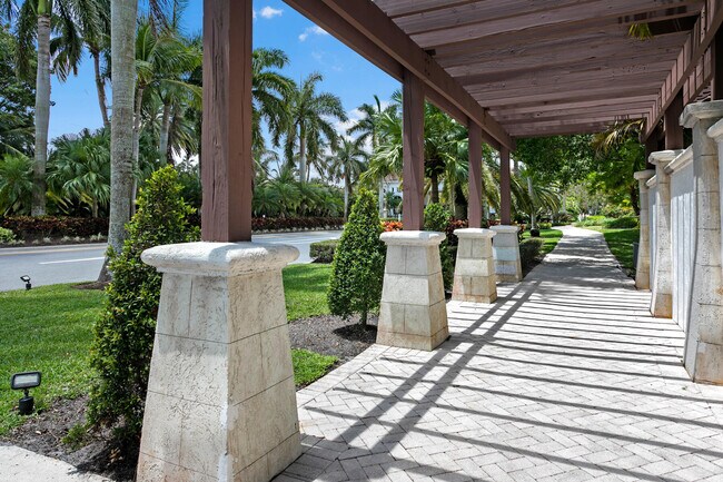 Building Photo - 6241 C Durham Dr