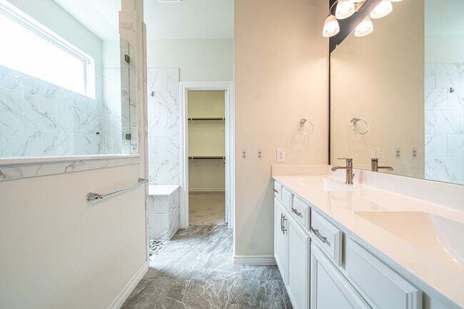 Building Photo - 23222 Ivory Sedge Trl