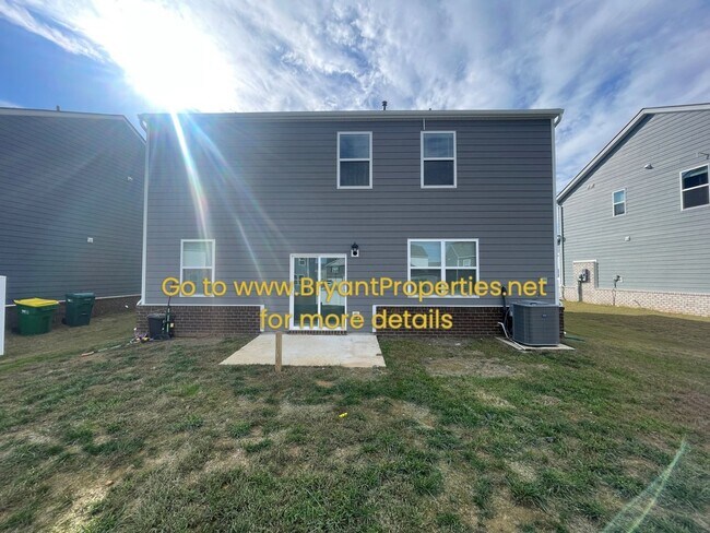 Building Photo - 1531 Rosewood Dr