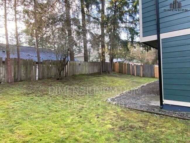 Building Photo - Covington Gem – Spacious 4BR/2BA Remodeled Home!