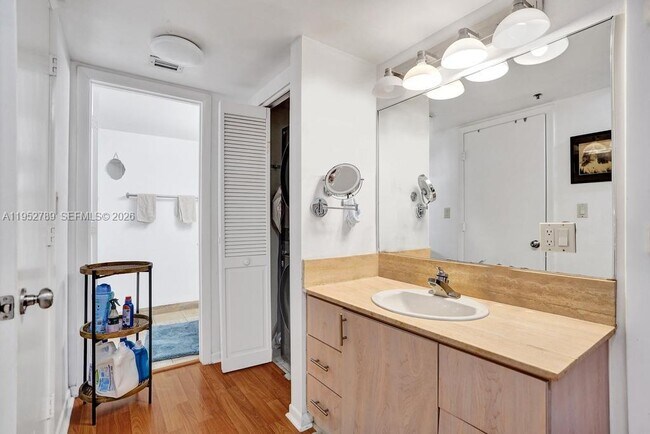 Building Photo - 1201 S Ocean Dr