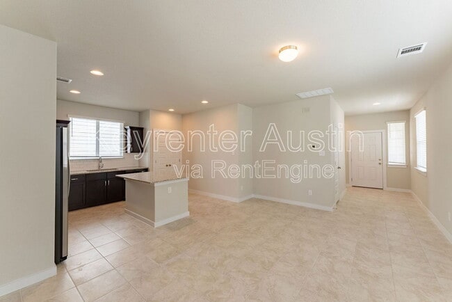 Building Photo - 354 Hortus Dr