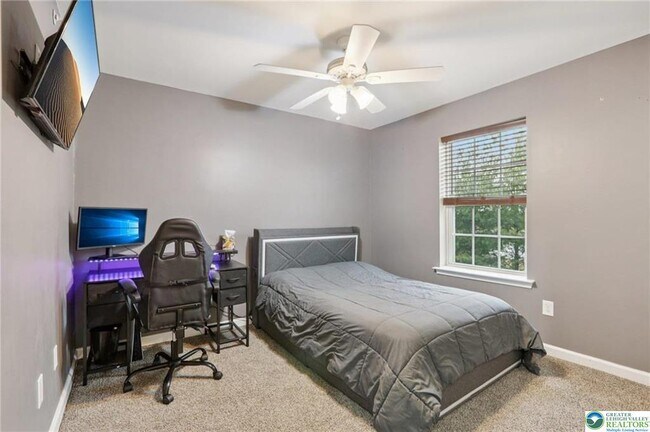 Building Photo - 270 Milkweed Dr