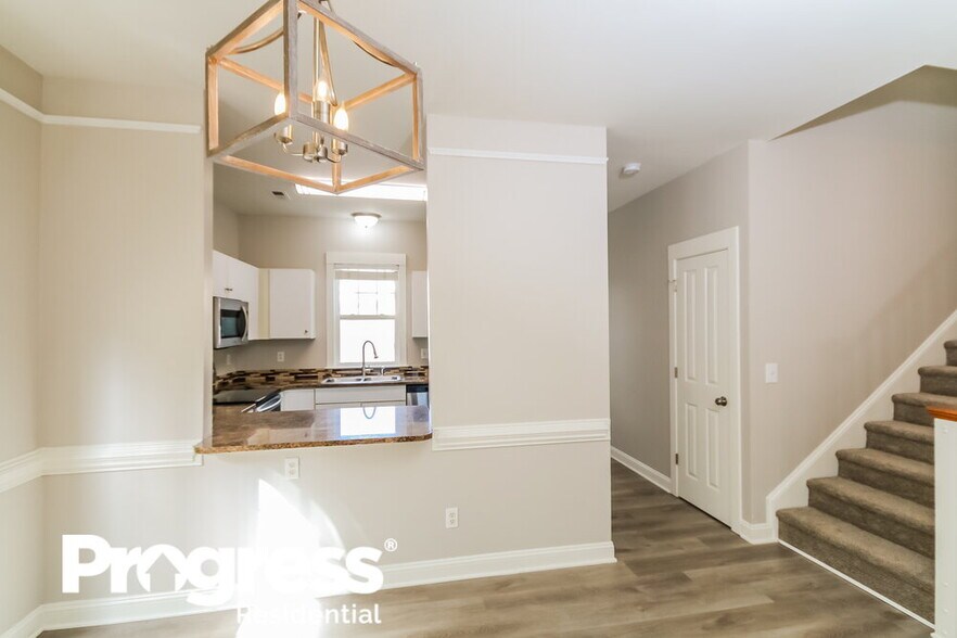 Building Photo - 11318 Deer Ridge Ln