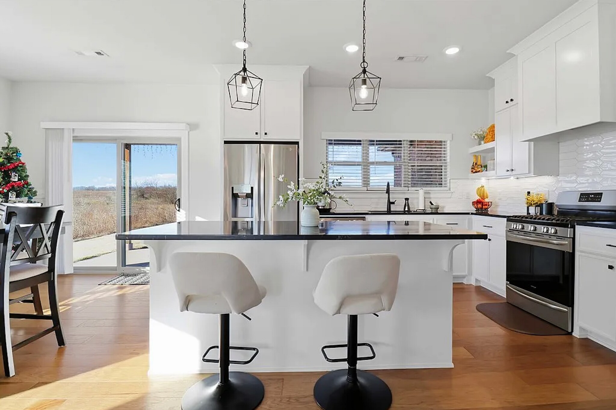 Building Photo - 1271 Bootleg Rd