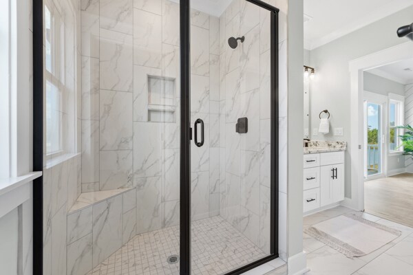 Building Photo - 305 Lineback Pl