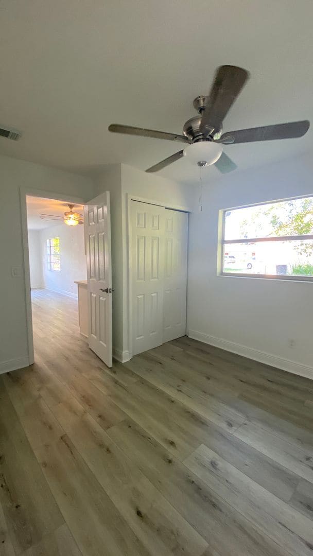 Building Photo - Beautifully Renovated 3/2 Villa in West Br...