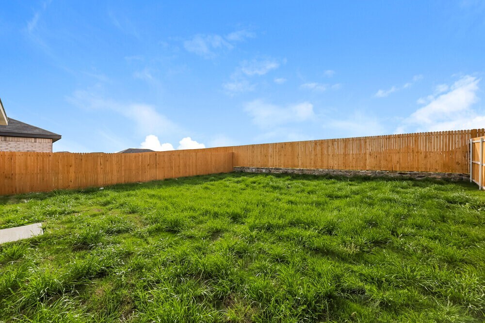 Building Photo - 1611 Sparrow Hawk Rd