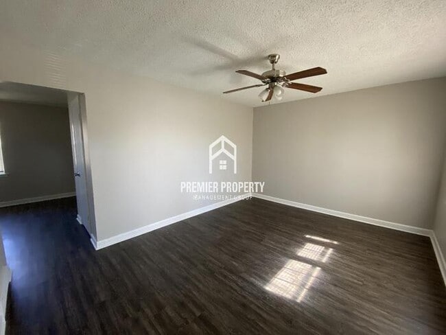 Building Photo - 3784 Kipling Ave