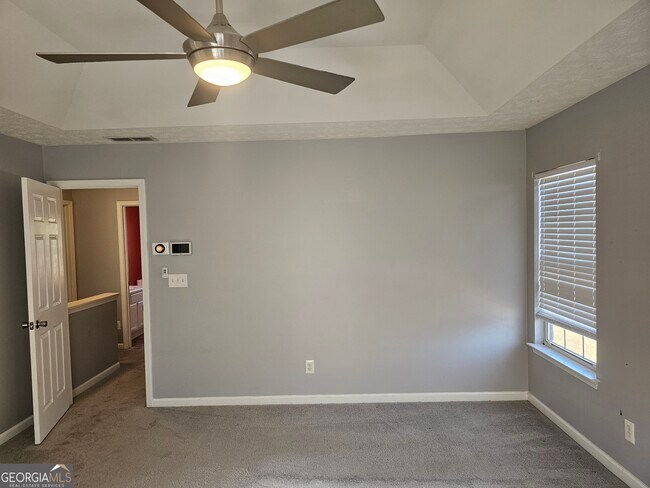 Building Photo - 2853 Da Vinci Blvd