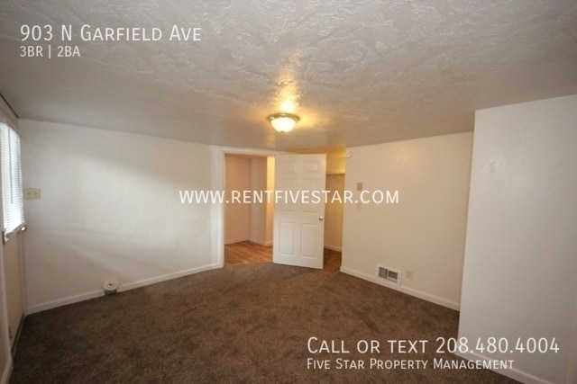 Building Photo - 903 N Garfield Ave