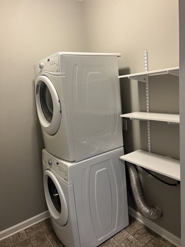 Building Photo - 1532 Craftsman Rd NW