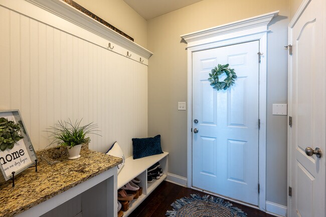 Building Photo - 238 Asa Way