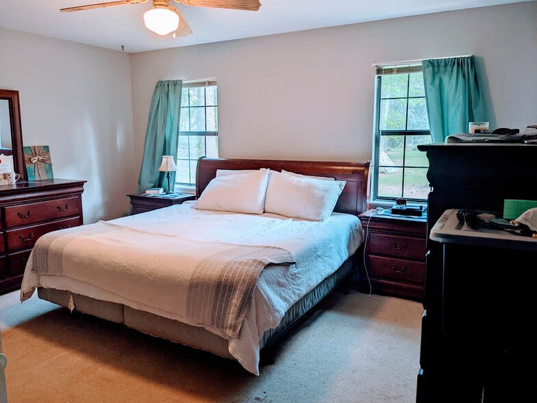 Master - 122 Dunaway Dr