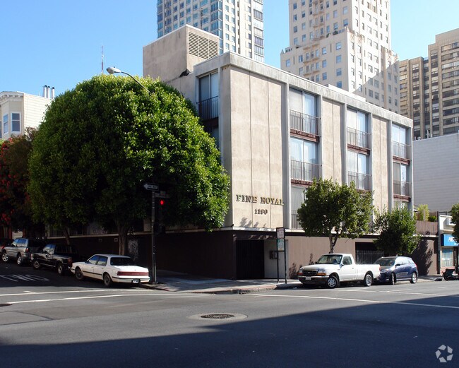 Building Photo - Pine Royal