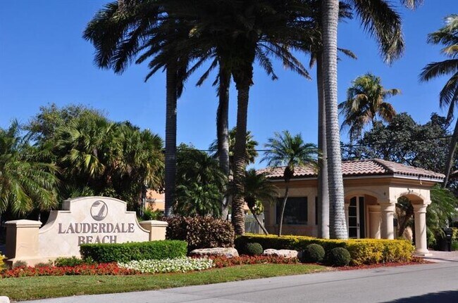 Building Photo - 3015 N Ocean Blvd