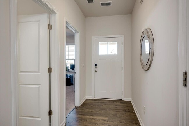 Building Photo - 6170 High Top Ln