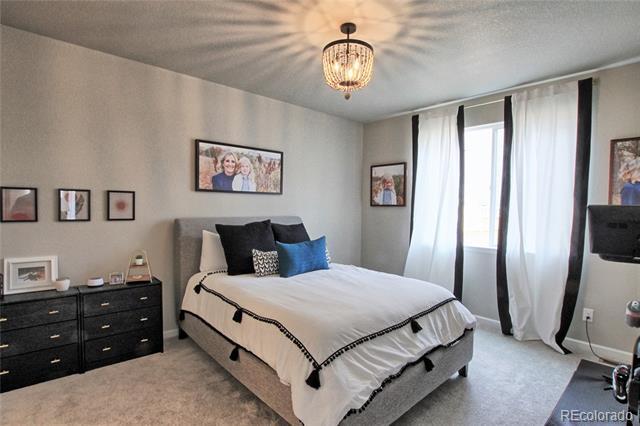 Building Photo - 8961 Birch Run Dr