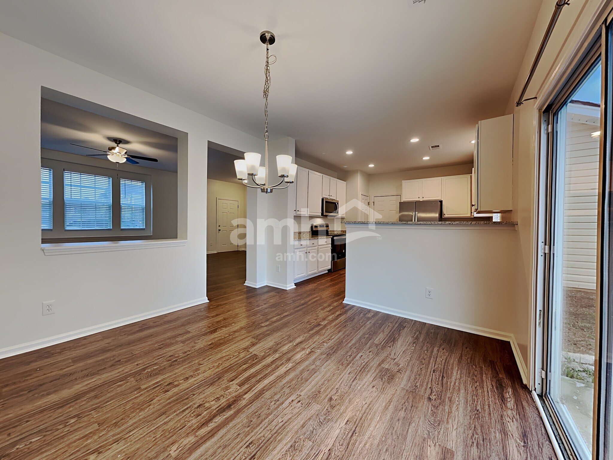 Building Photo - 3840 Holliwell Pass