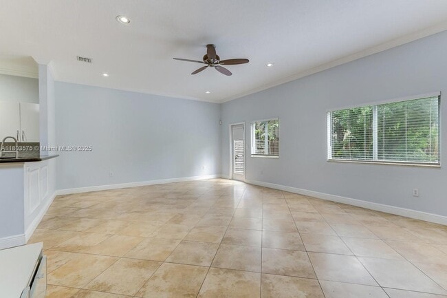 Building Photo - 2727 Treasure Cove Cir