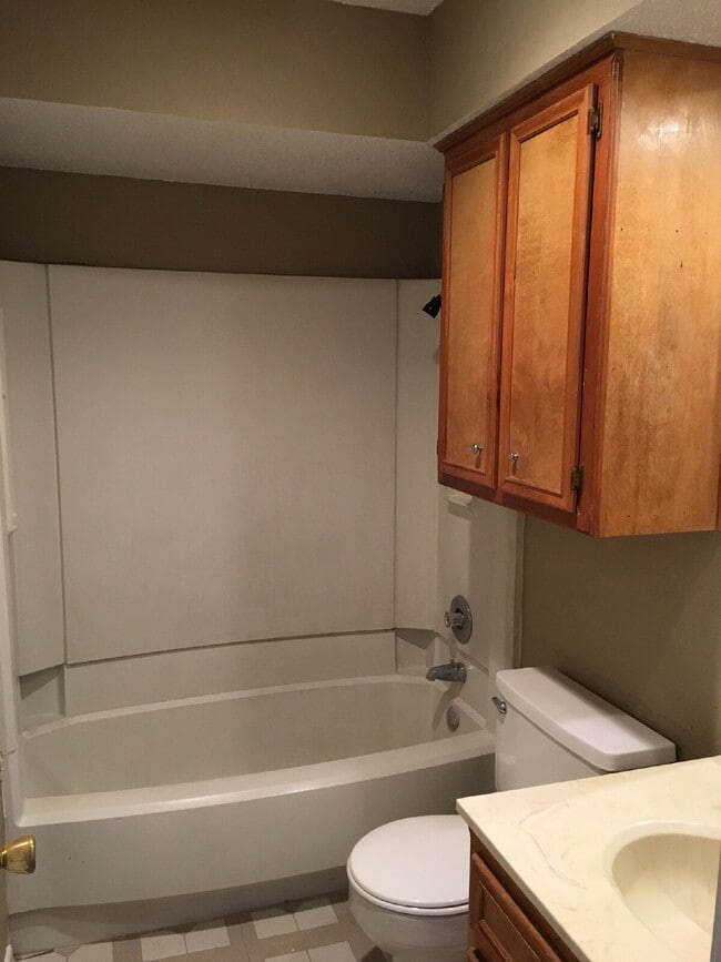 Building Photo - Two Bedroom Located in Frenship ISD!