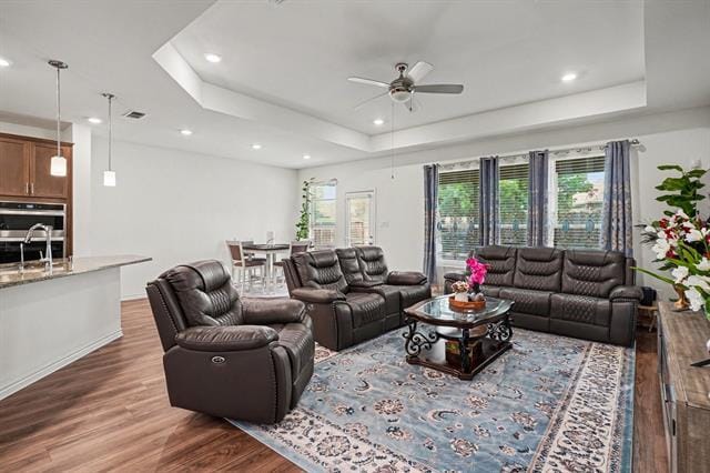 Building Photo - 8825 Landergin Mesa Dr
