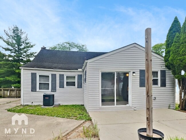 Building Photo - 2532 Cranford Rd