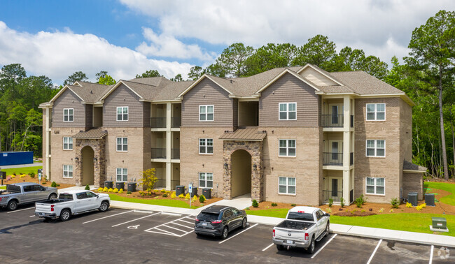 Building Photo - Stonehenge Place