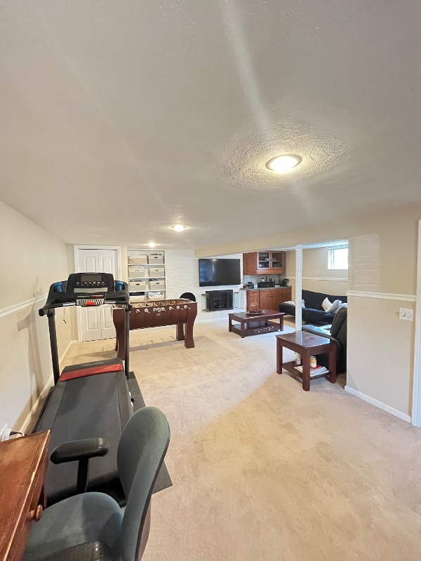 Building Photo - 363 Ridgeland Ave