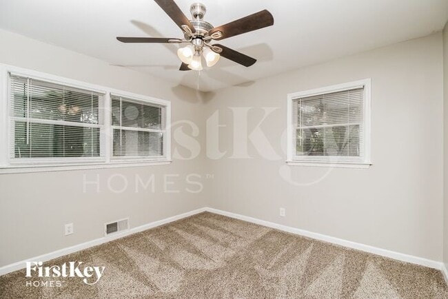 Building Photo - 1470 Mountain View Cir NW