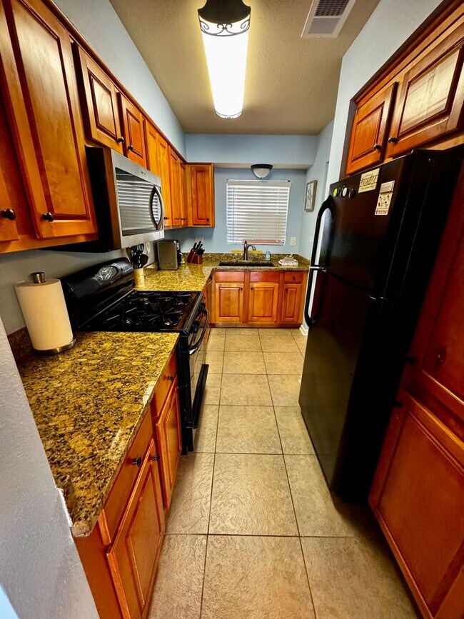 Building Photo - 17751 Panama City Beach Pkwy