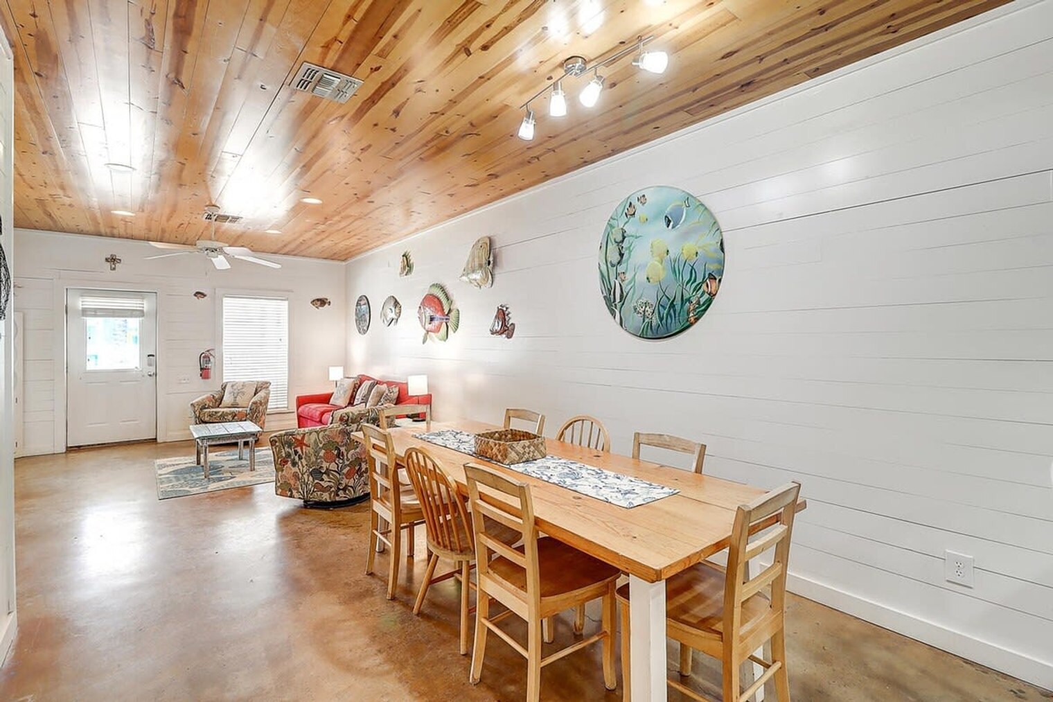 Building Photo - 2120 Eleventh Street-SI ID1023198P