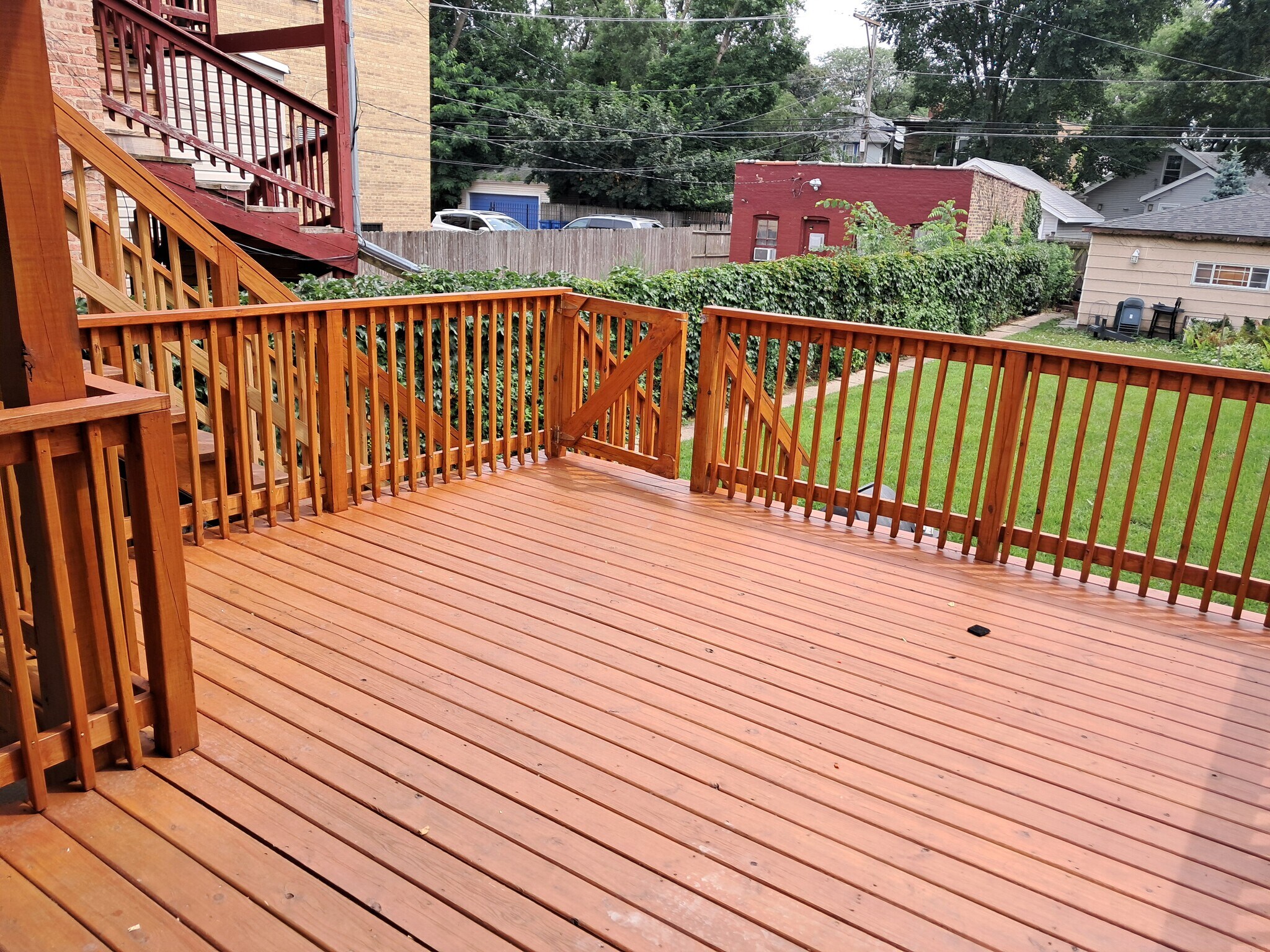 Back Porch - 2221 W Touhy Ave