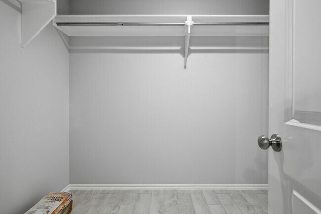 Building Photo - Spacious 4 Bed Home in Owasso – Open Living + Modern Kitchen