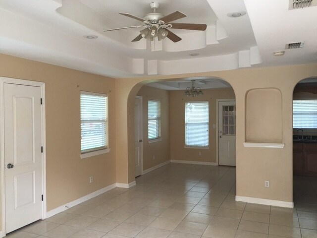 Building Photo - 4006 Park Pl