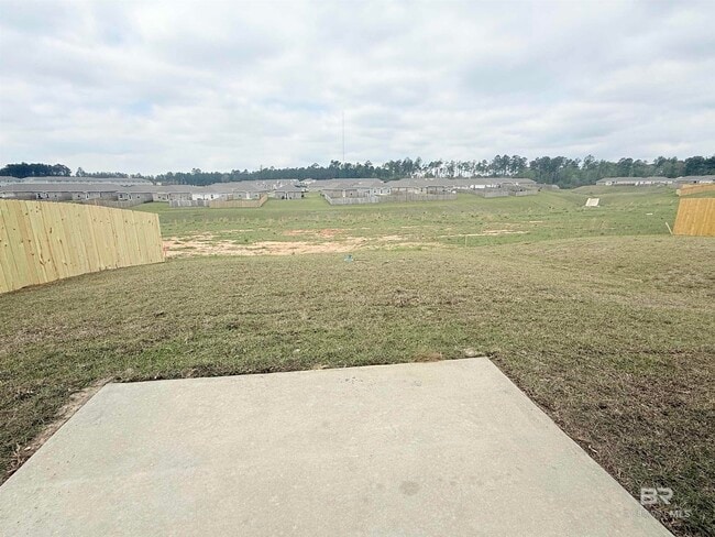 Building Photo - 32487 Revere Dr