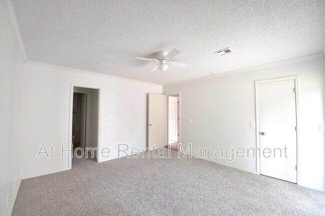 Building Photo - 7114 E 98th St