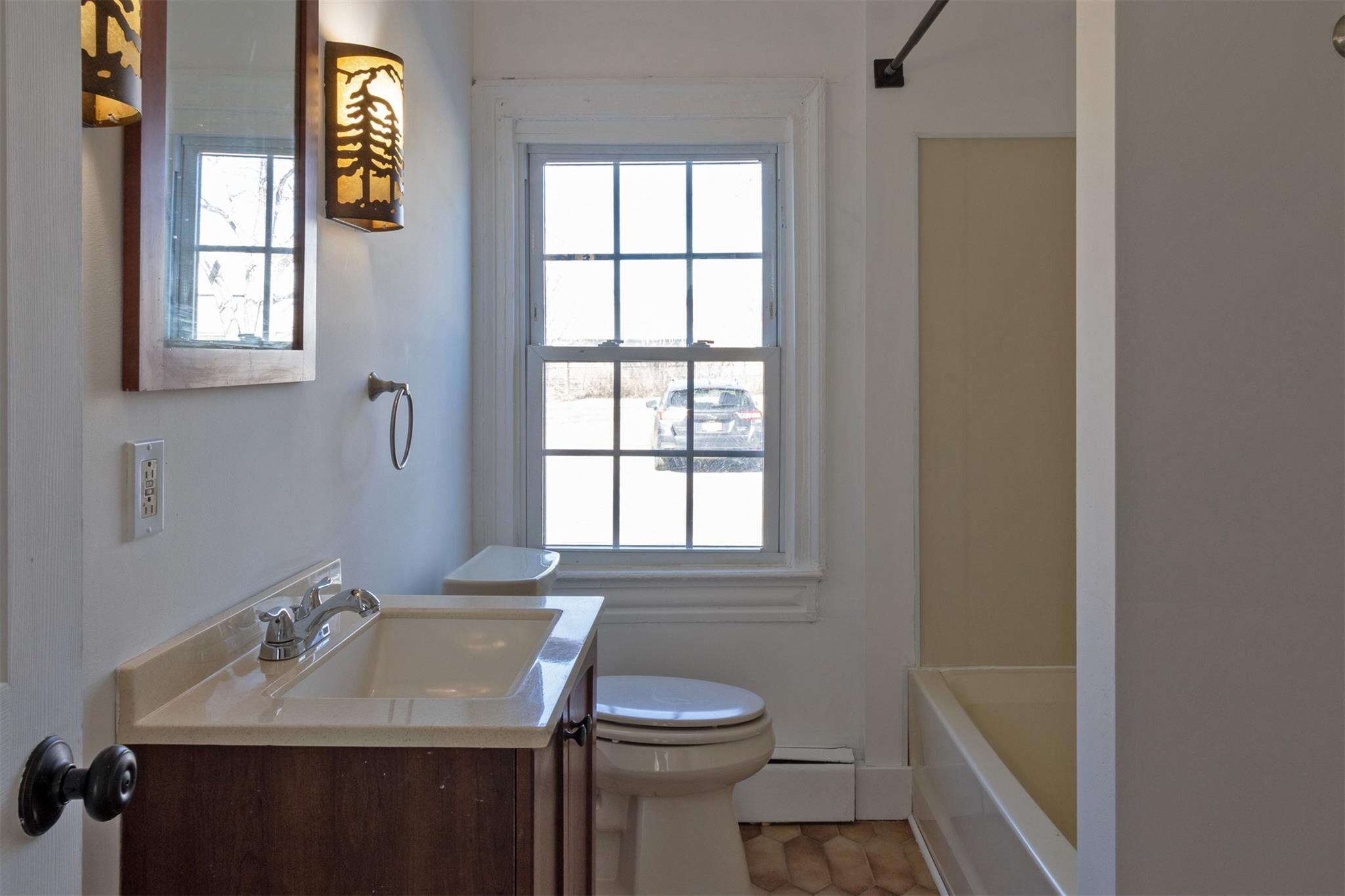 Building Photo - 5625-5639 NY-82