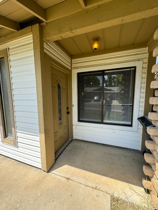 Building Photo - Adorable UPDATED 2bd/2bth duplex in Sacramento!