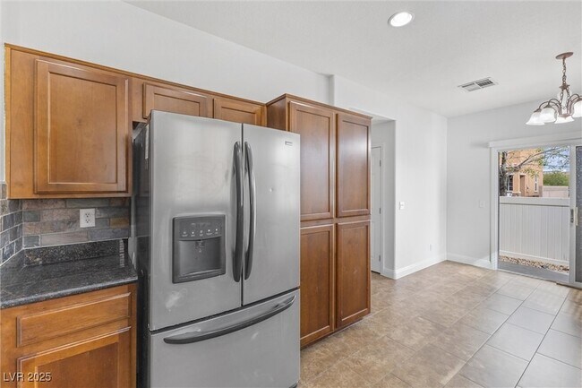 Building Photo - 8124 Lake Geneva Ct